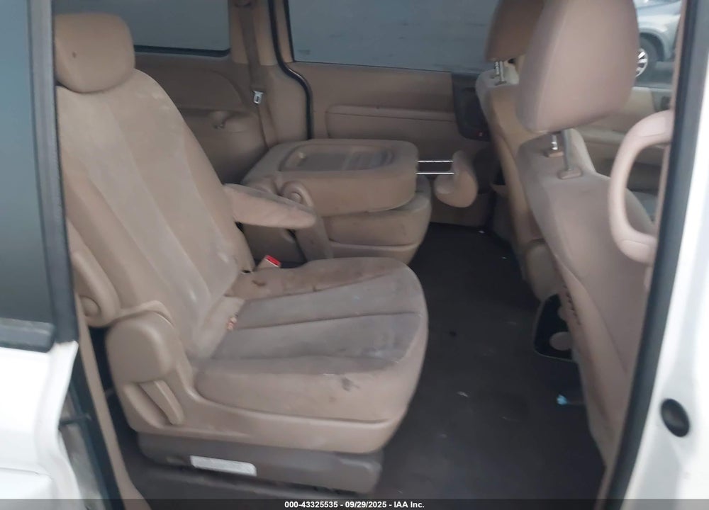 2010 KIA SEDONA LX VIN: KNDMG4C36A6357076