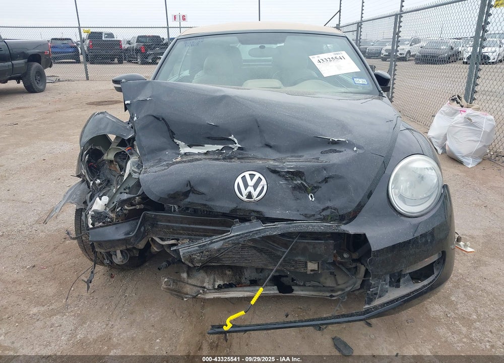 2015 VOLKSWAGEN BEETLE VIN: 3VW5A7ATXFM809061