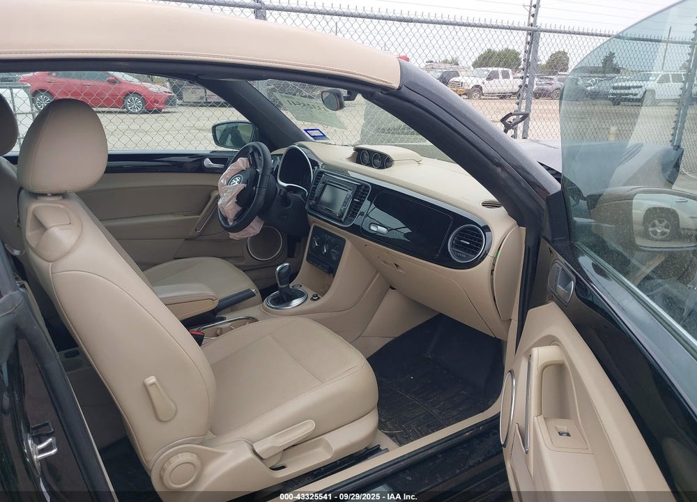 2015 VOLKSWAGEN BEETLE VIN: 3VW5A7ATXFM809061