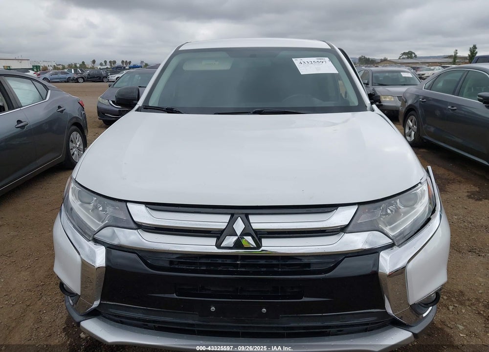2017 MITSUBISHI OUTLANDER VIN: JA4AD2A37HZ068195