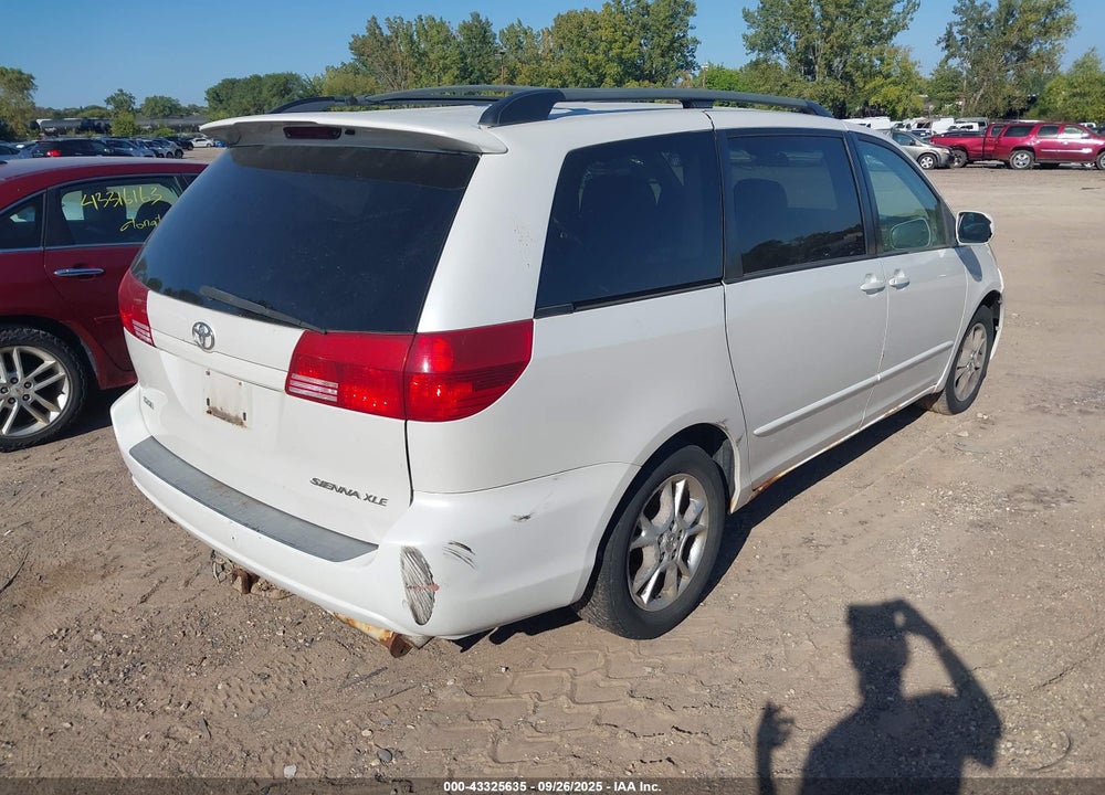 2005 TOYOTA SIENNA XLE VIN: 5TDZA22C25S274439
