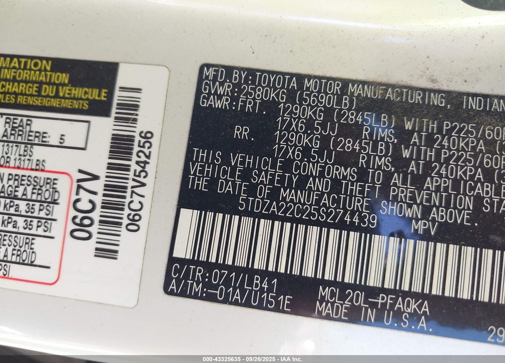 2005 TOYOTA SIENNA XLE VIN: 5TDZA22C25S274439