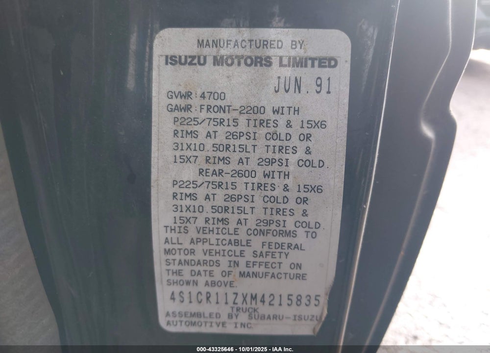 1991 ISUZU CONVENTIONAL SHORT WHEELBASE VIN: 4S1CR11ZXM4215835