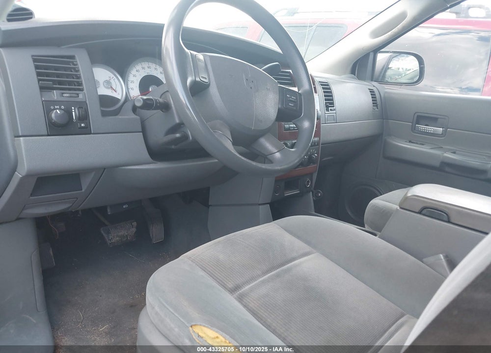 2004 DODGE DURANGO SLT VIN: 1D4HB48N54F205369