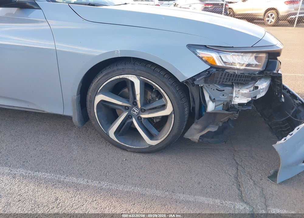 2022 HONDA ACCORD VIN: 1HGCV1F37NA062262