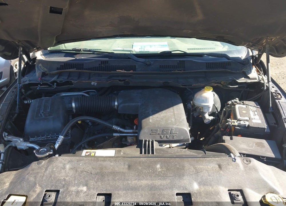 2015 RAM 1500 EXPRESS VIN: 1C6RR6FG5FS505072