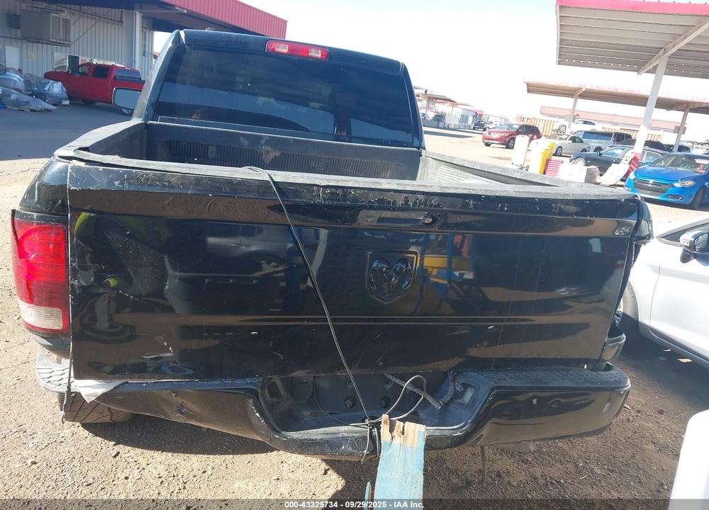 2015 RAM 1500 EXPRESS VIN: 1C6RR6FG5FS505072