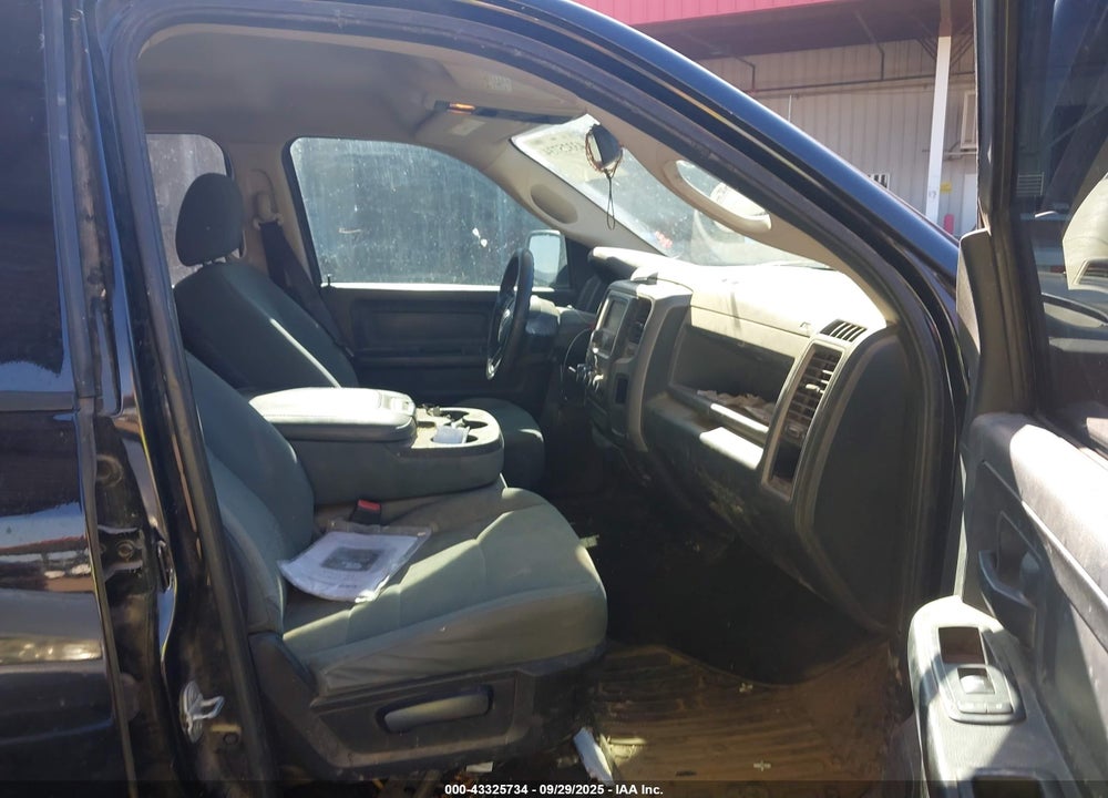 2015 RAM 1500 EXPRESS VIN: 1C6RR6FG5FS505072