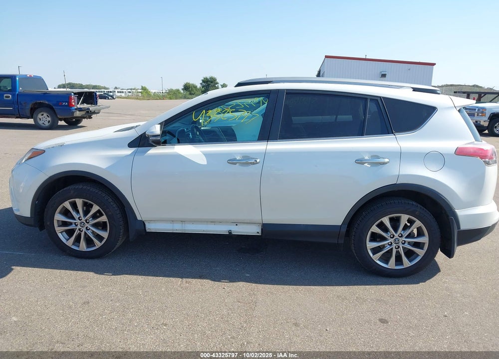 2017 TOYOTA RAV4 VIN: 2T3DFREV6HW578054