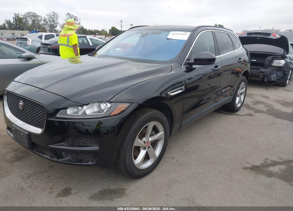 2019 JAGUAR F-PACE VIN: SADCJ2FN5KA361623