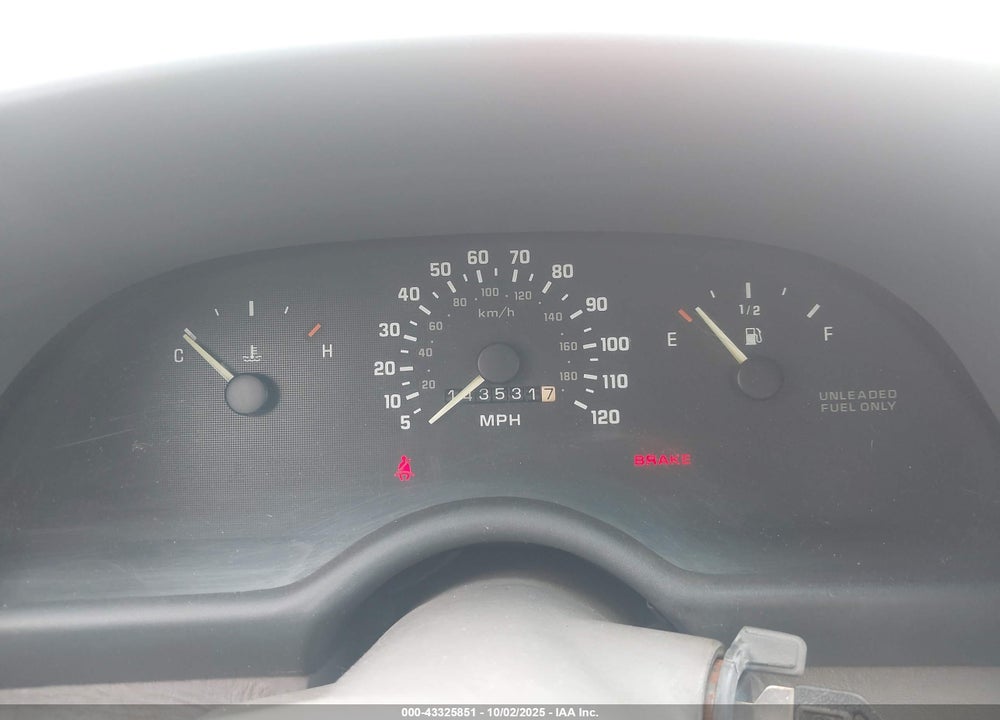 1995 CHEVROLET CORSICA VIN: 1G1LD5547SY220162