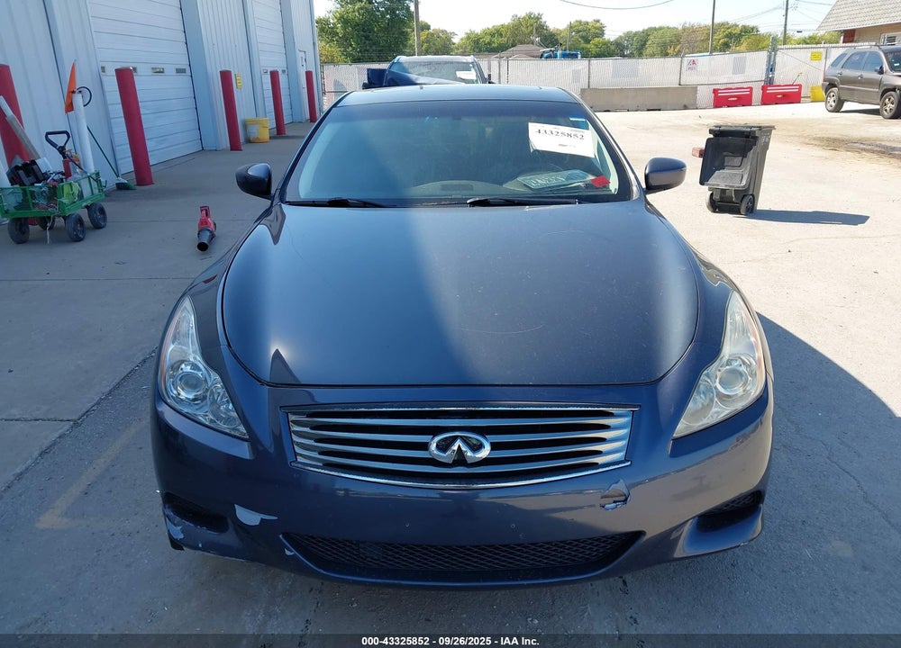 2008 INFINITI G37 VIN: JNKCV64E78M118685