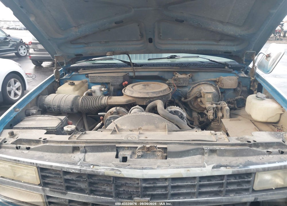 1991 CHEVROLET GMT-400 K2500 VIN: 1GCFK24K6MZ160977