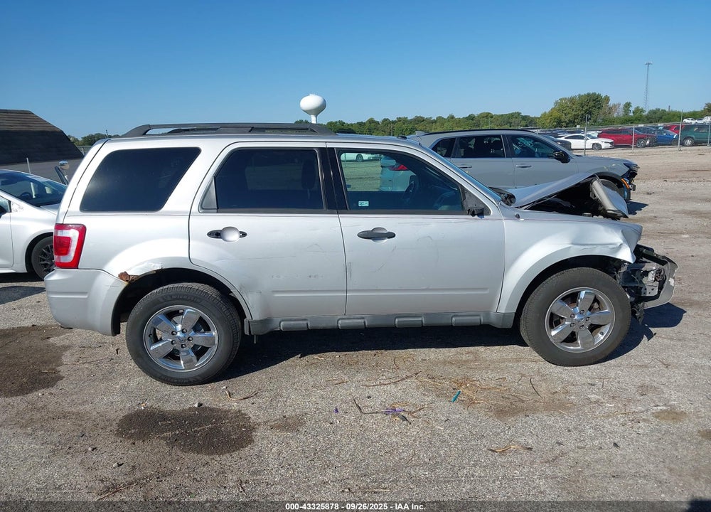 2009 FORD ESCAPE XLT VIN: 1FMCU03G39KC99913
