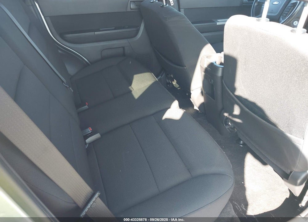 2009 FORD ESCAPE XLT VIN: 1FMCU03G39KC99913