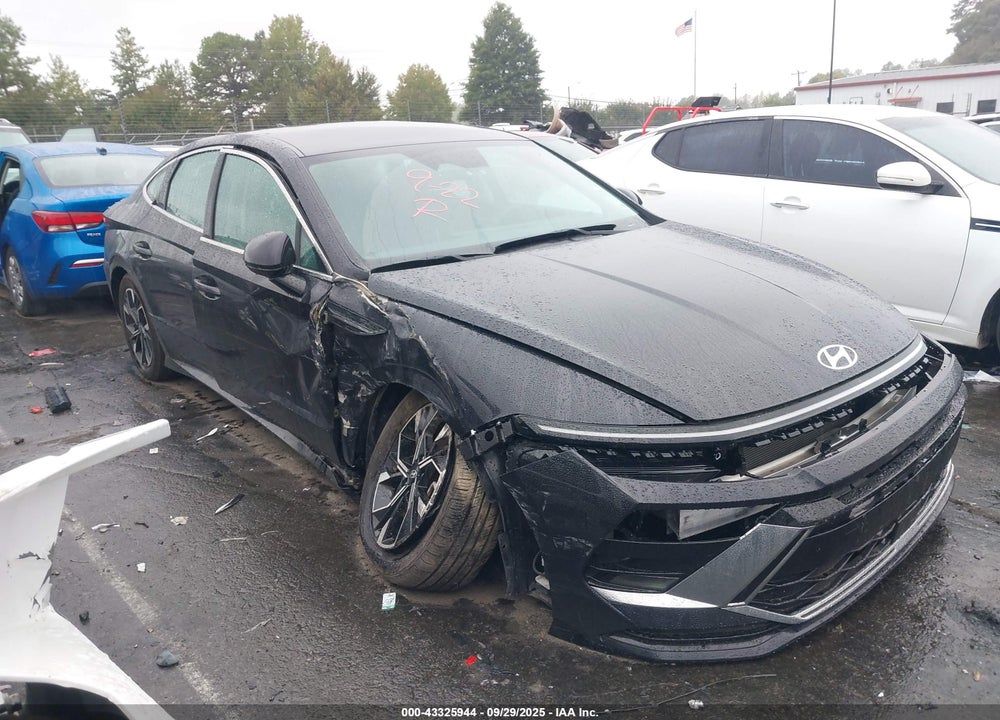 2024 HYUNDAI SONATA VIN: KMHL64JA3RA393053