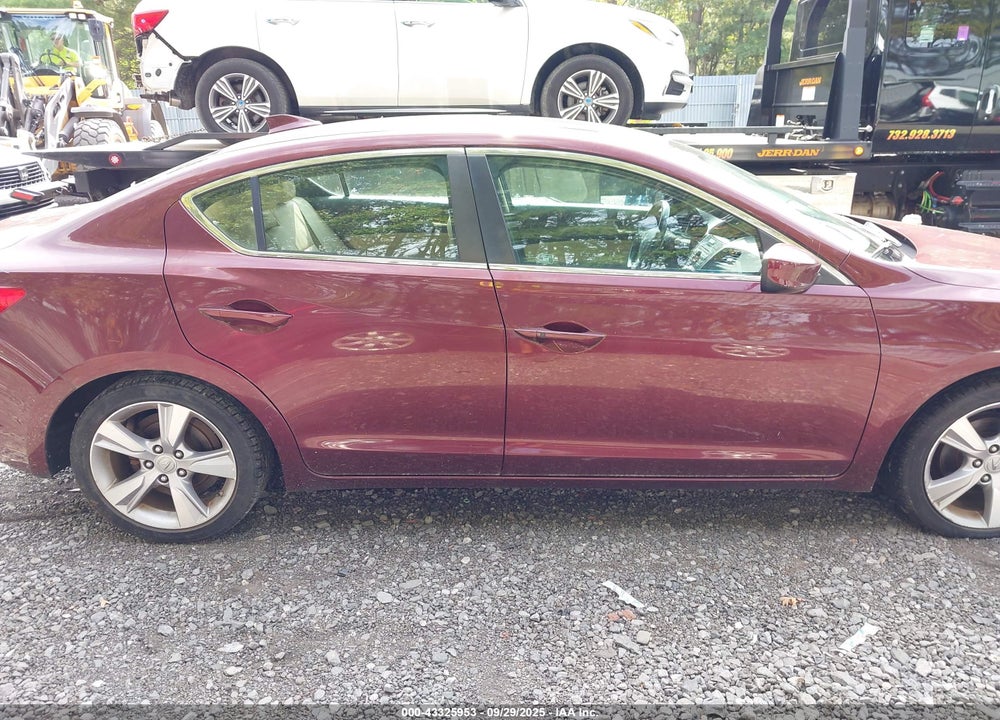 2013 ACURA ILX VIN: 19VDE1F50DE010366