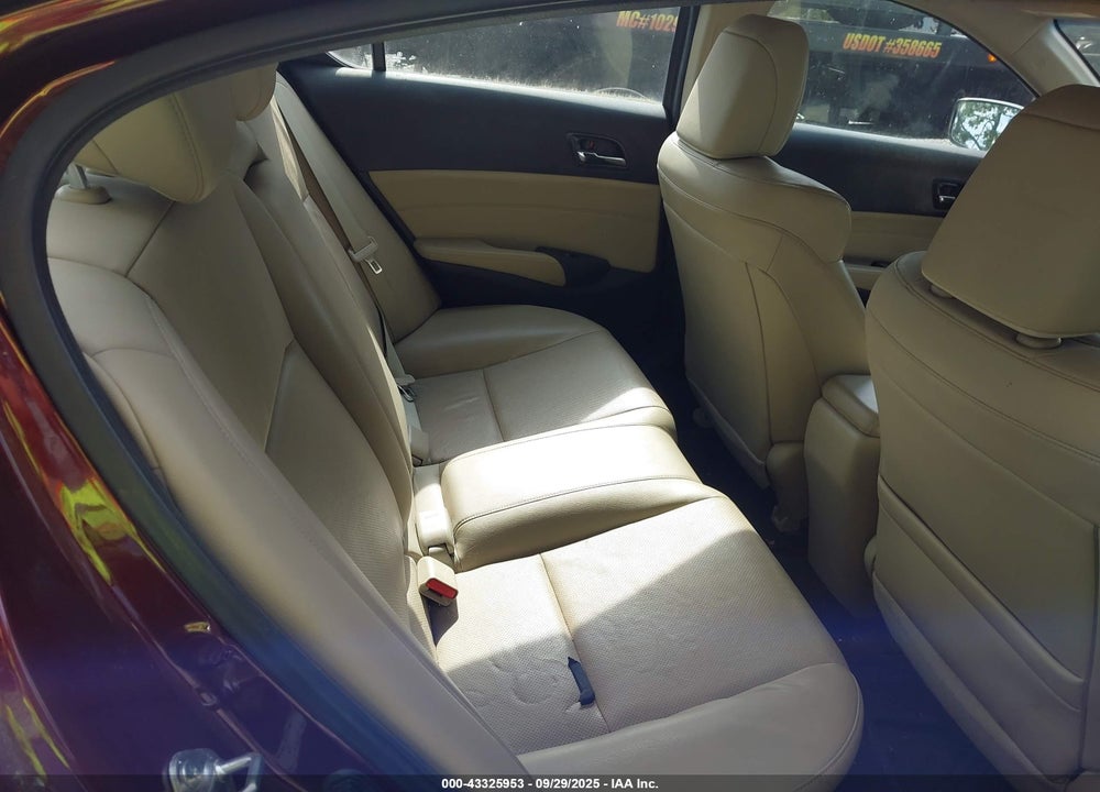 2013 ACURA ILX VIN: 19VDE1F50DE010366