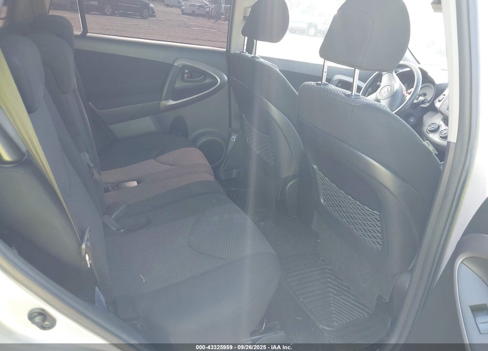 2008 TOYOTA RAV4 SPORT VIN: JTMBD32V886060561