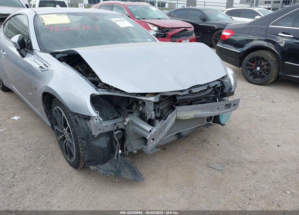 2020 TOYOTA 86 GT VIN: JF1ZNAE16L8753009