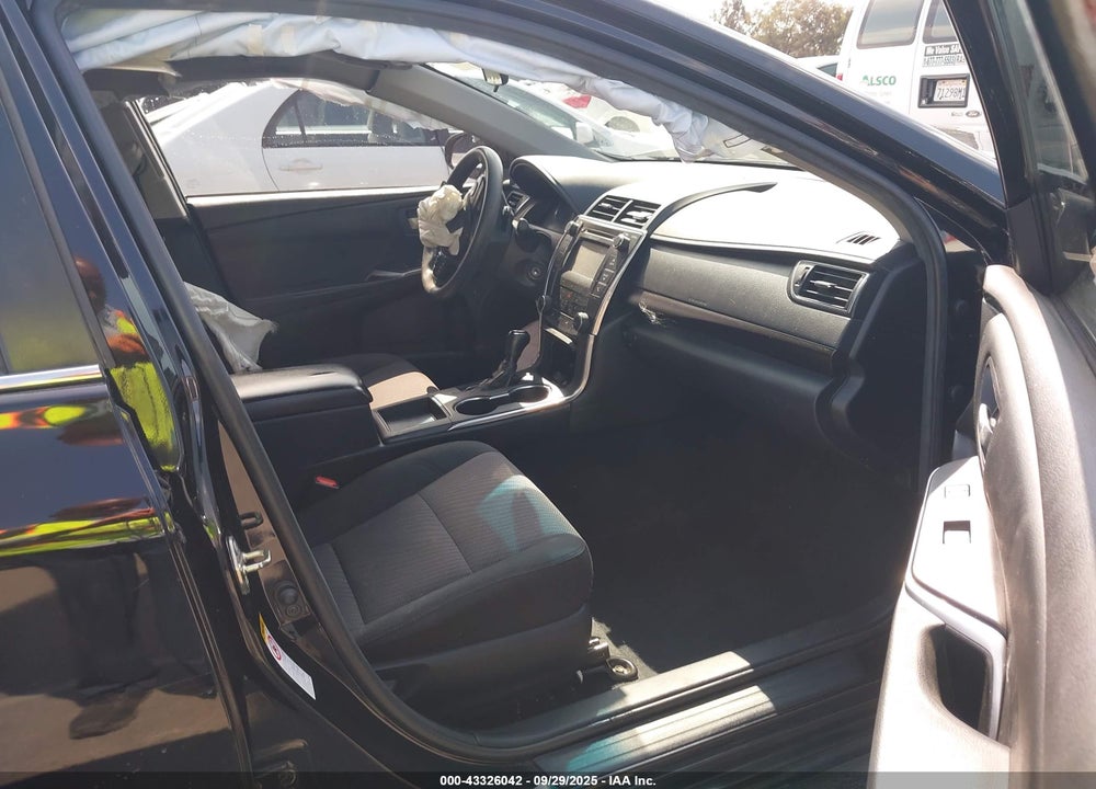 2017 TOYOTA CAMRY LE VIN: 4T1BF1FK8HU409935