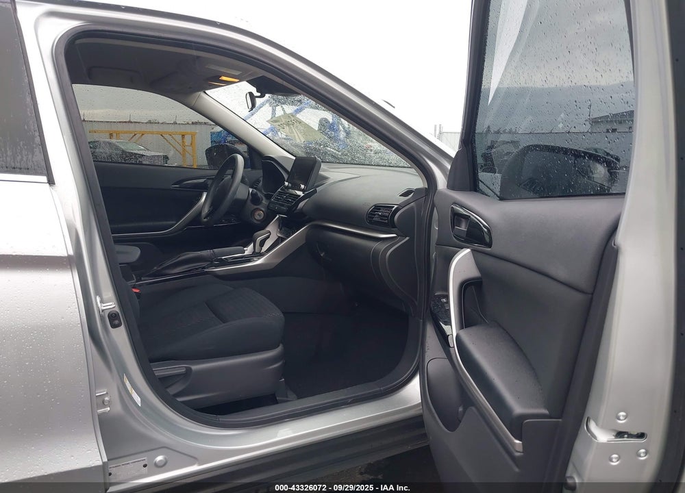 2022 MITSUBISHI ECLIPSE VIN: JA4ATVAA2NZ054008