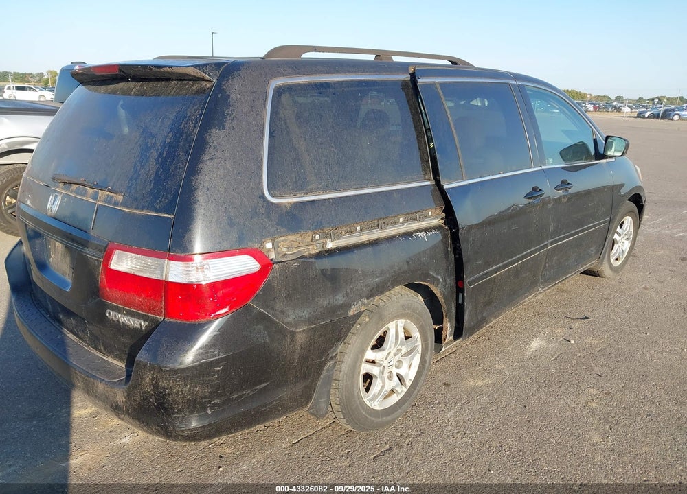 2005 HONDA ODYSSEY EX-L VIN: 5FNRL38625B122716