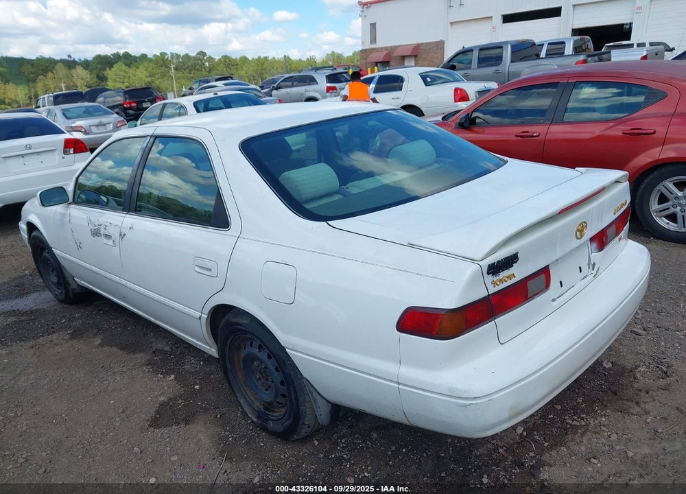 1997 TOYOTA CAMRY LE V6 VIN: 4T1BF22K5VU922079