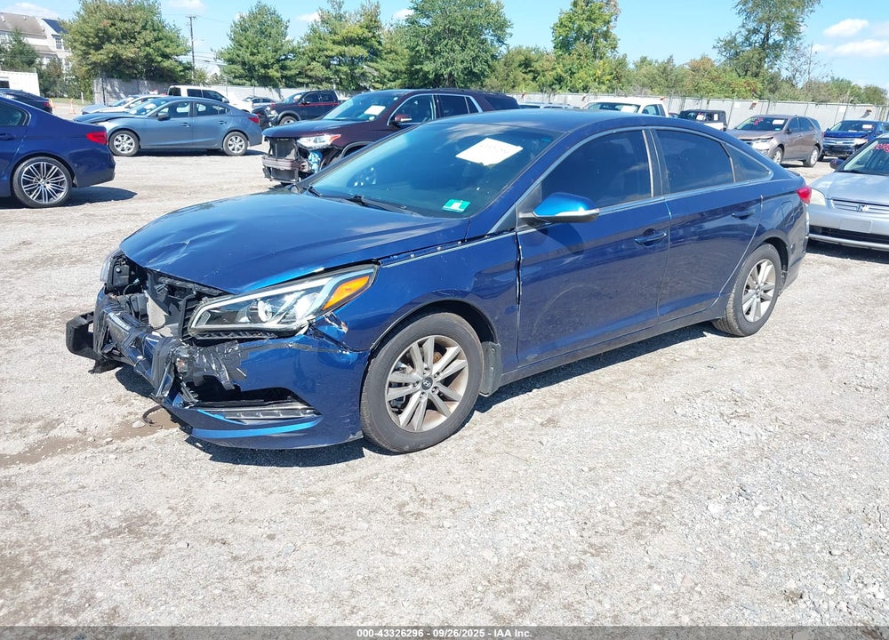 2015 HYUNDAI SONATA VIN: 5NPE24AA4FH143365