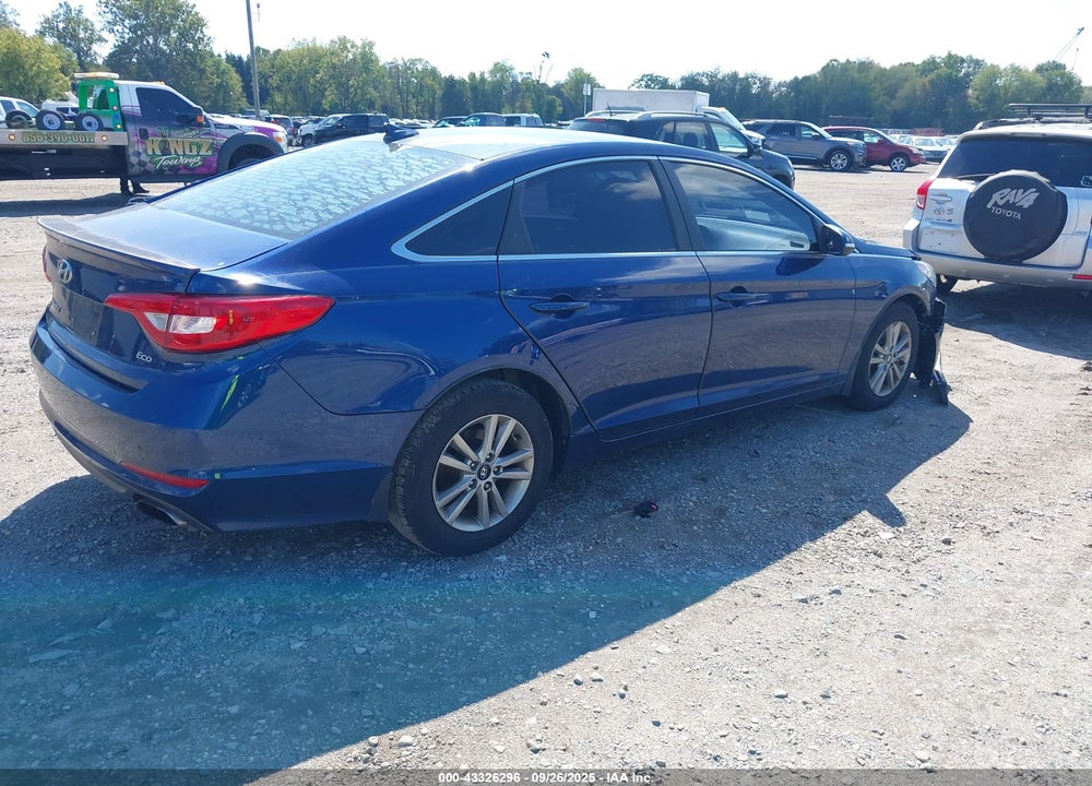 2015 HYUNDAI SONATA VIN: 5NPE24AA4FH143365