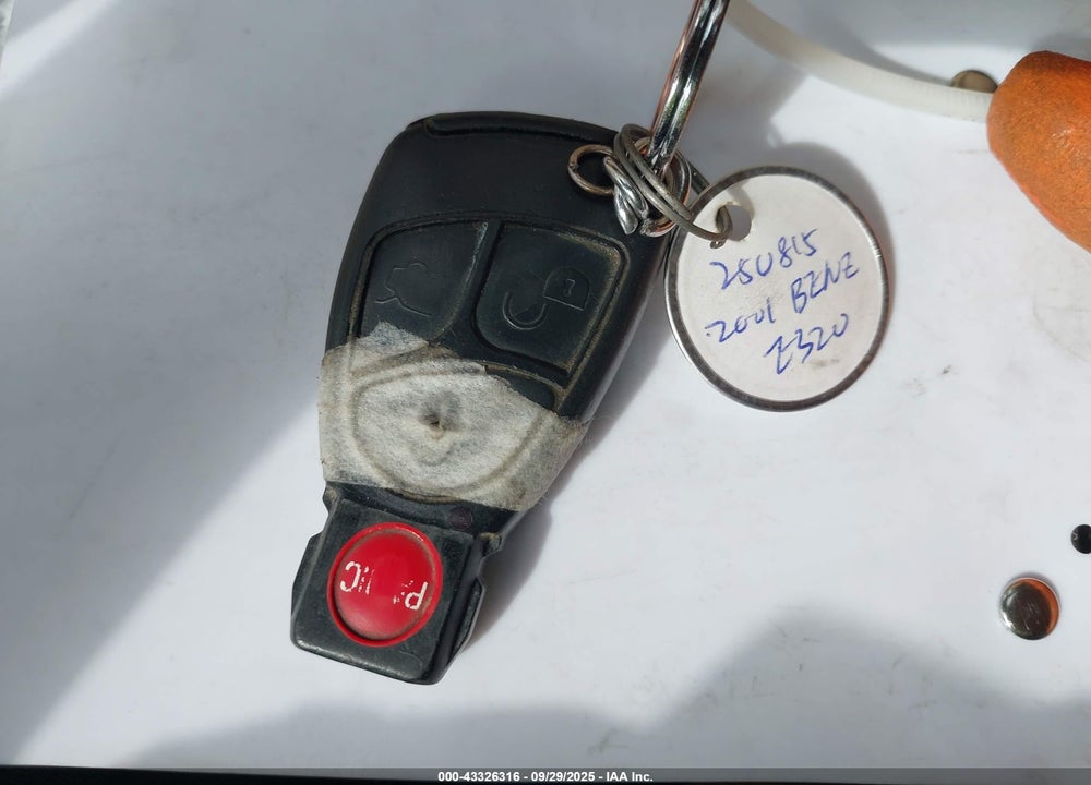 2001 MERCEDES-BENZ E 320 VIN: WDBJF65J81B279628
