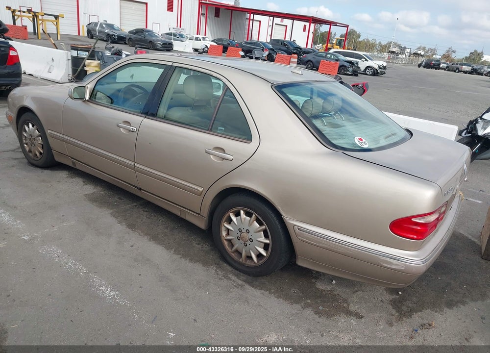 2001 MERCEDES-BENZ E 320 VIN: WDBJF65J81B279628