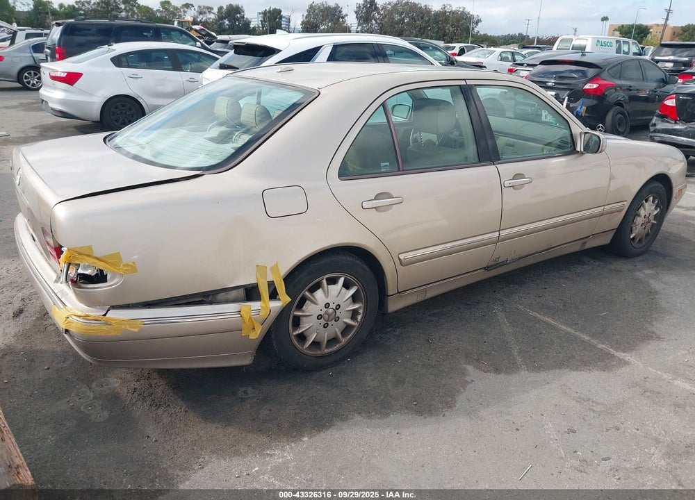 2001 MERCEDES-BENZ E 320 VIN: WDBJF65J81B279628