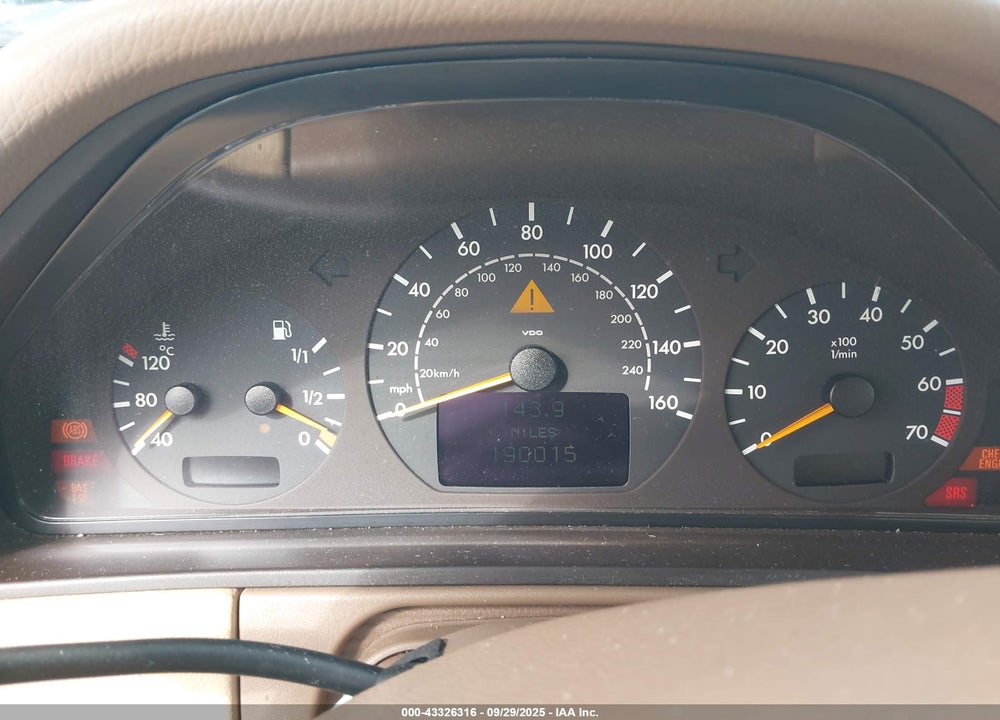 2001 MERCEDES-BENZ E 320 VIN: WDBJF65J81B279628
