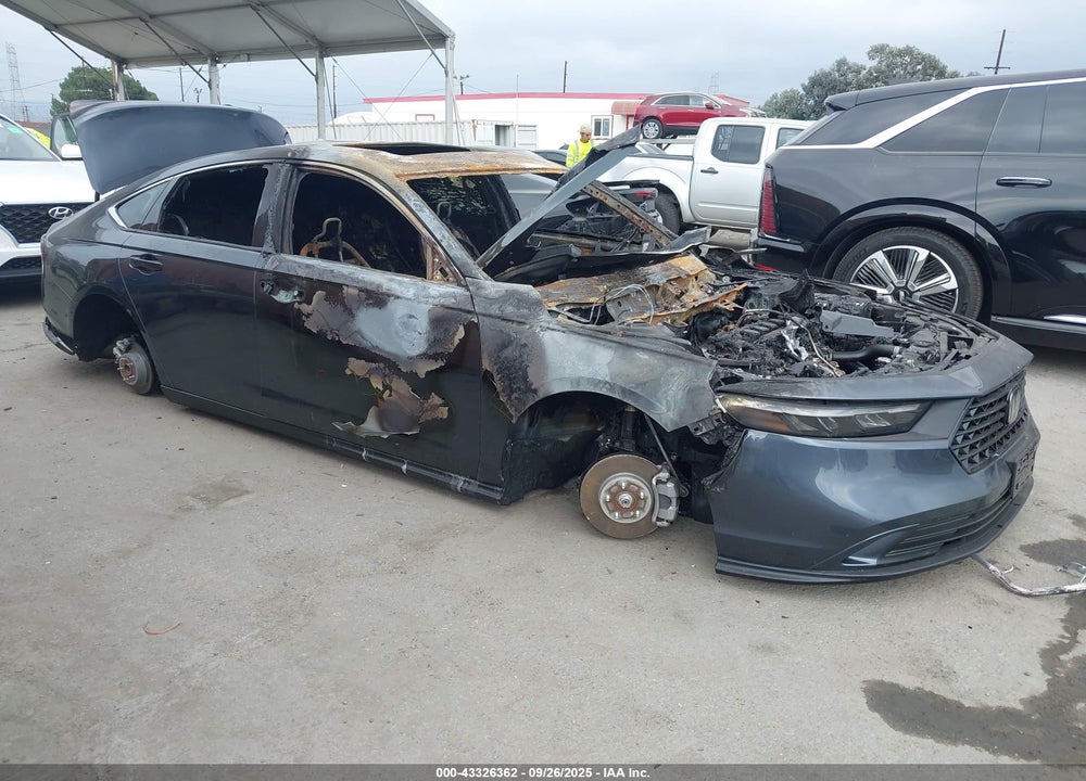 2024 HONDA ACCORD EX VIN: 1HGCY1F31RA086053