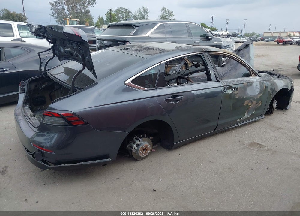 2024 HONDA ACCORD EX VIN: 1HGCY1F31RA086053