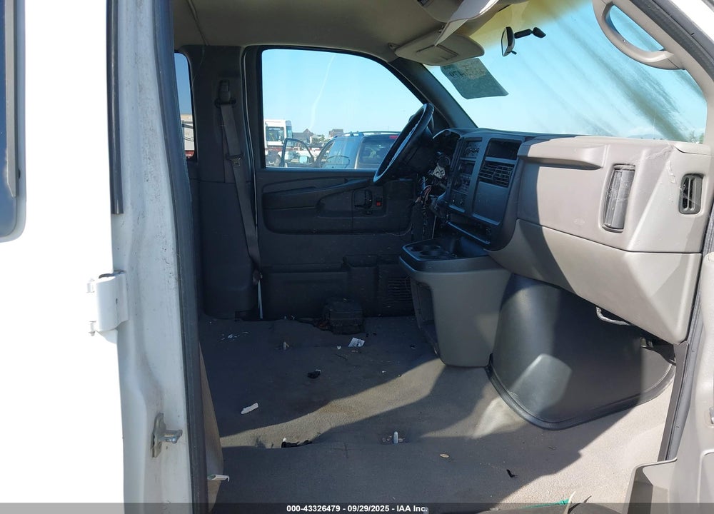 2004 CHEVROLET EXPRESS VIN: 1GAHG39U541199495
