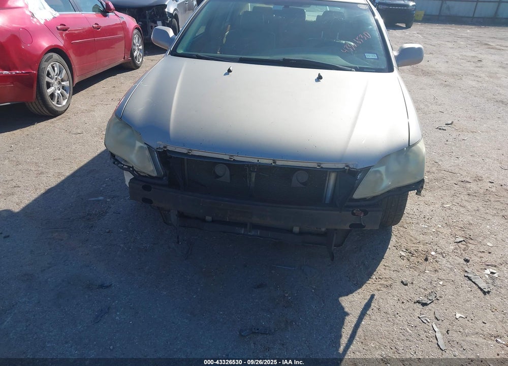2005 TOYOTA AVALON XLS VIN: 4T1BK36BX5U044743