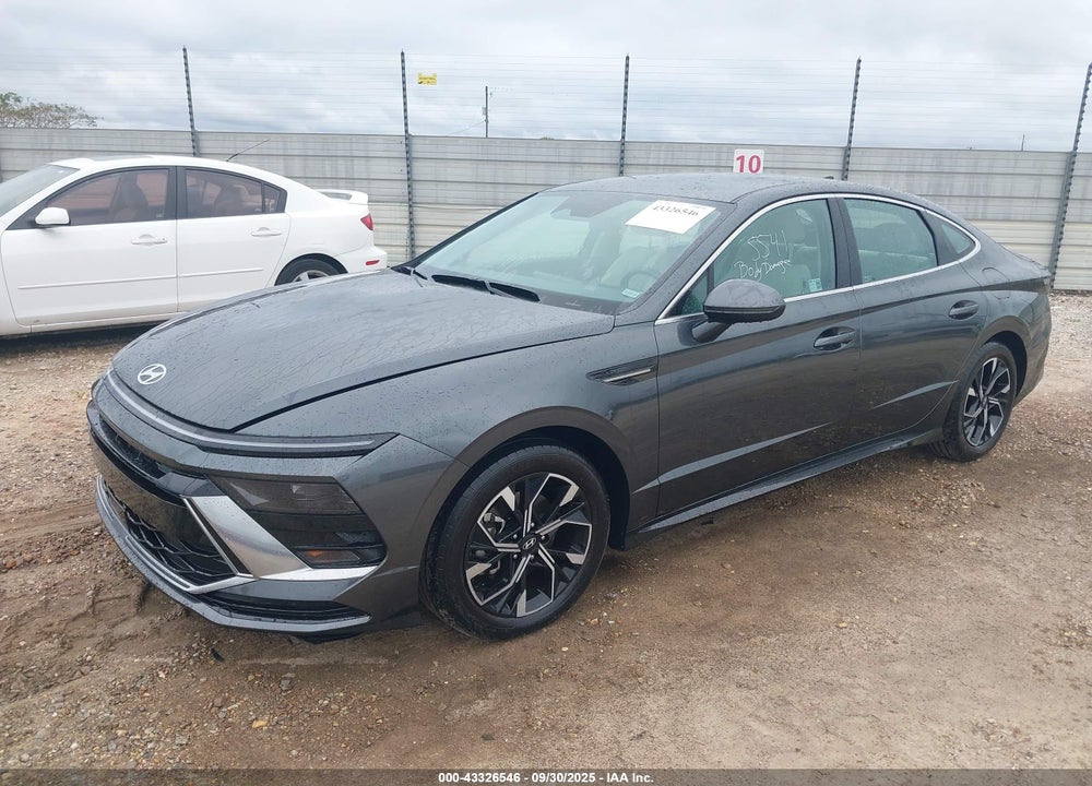 2025 HYUNDAI SONATA VIN: KMHL64JA4SA441228