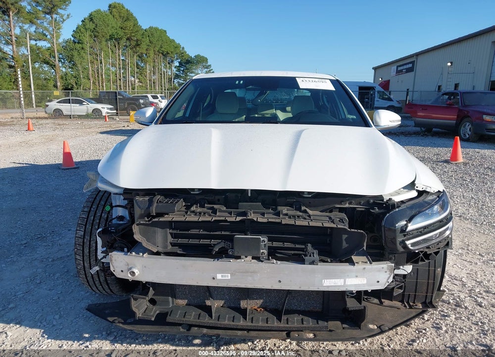 2024 GENESIS G70 VIN: KMTG34SC2RU142653