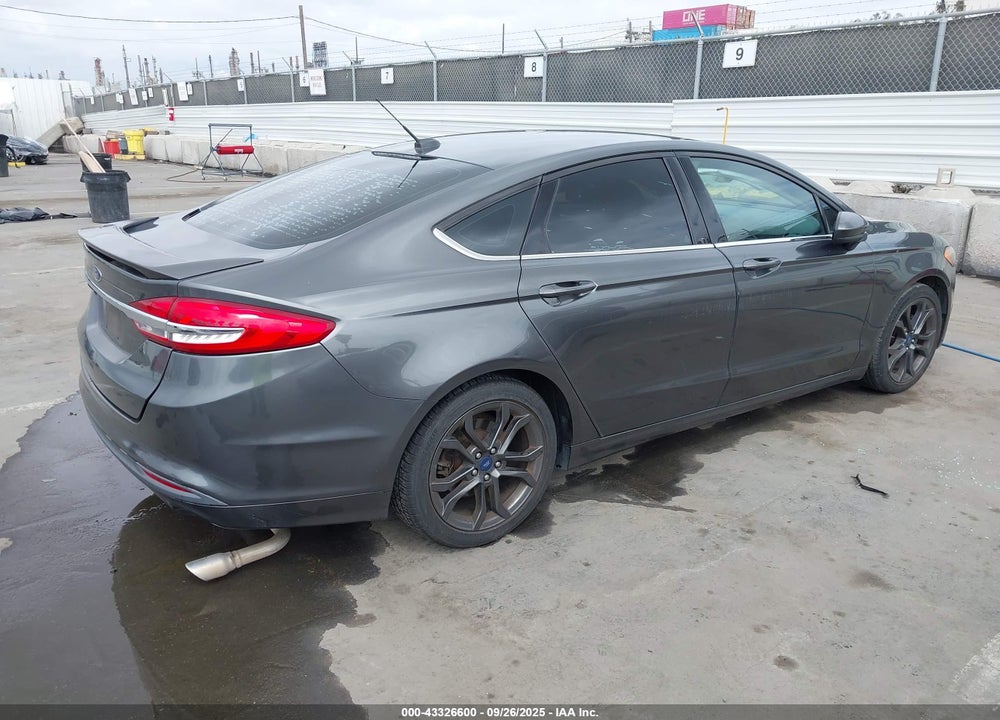 2018 FORD FUSION VIN: 3FA6P0G7XJR127631