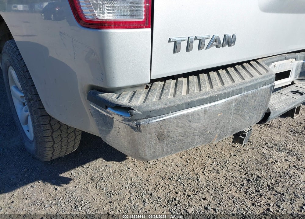 2008 NISSAN TITAN SE VIN: 1N6AA07D38N323108