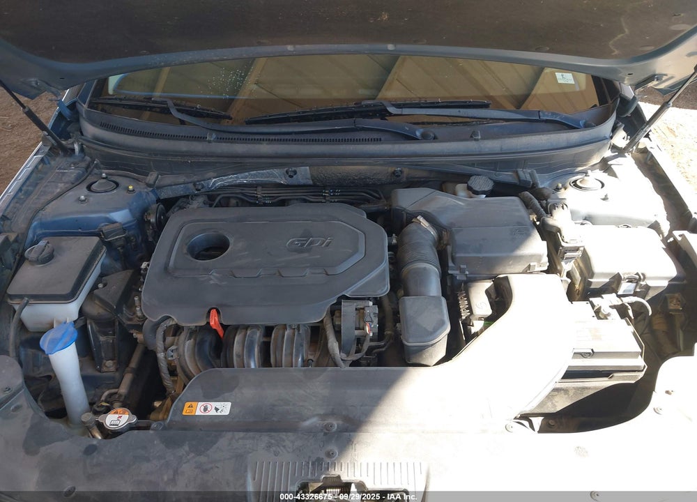 2015 HYUNDAI SONATA VIN: 5NPE34AF8FH215449