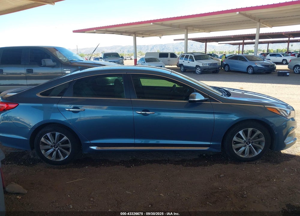 2015 HYUNDAI SONATA VIN: 5NPE34AF8FH215449