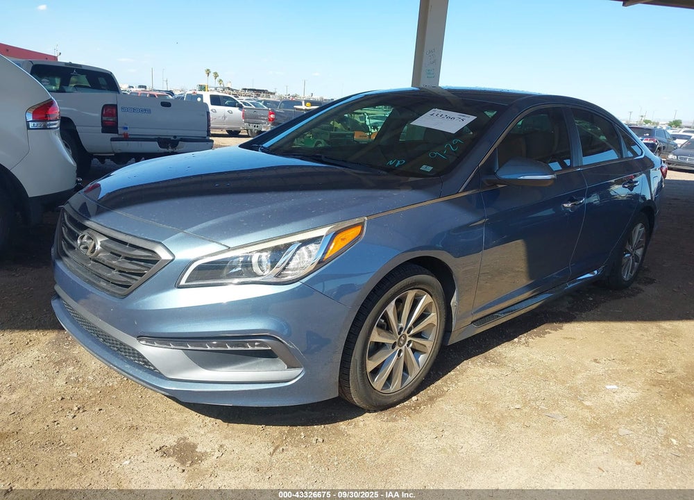 2015 HYUNDAI SONATA VIN: 5NPE34AF8FH215449