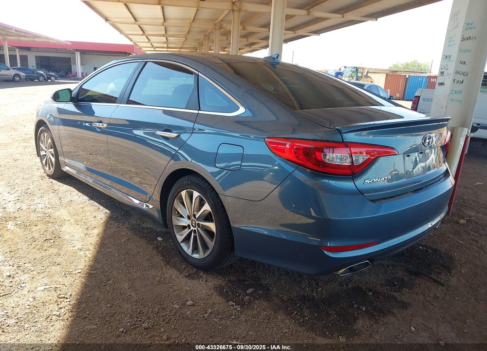 2015 HYUNDAI SONATA VIN: 5NPE34AF8FH215449