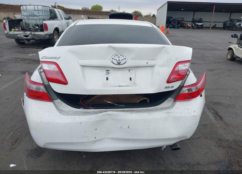 2007 TOYOTA CAMRY XLE VIN: JTNBE46K373001061