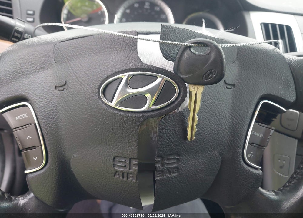 2009 HYUNDAI SONATA VIN: 5NPEU46F09H504366
