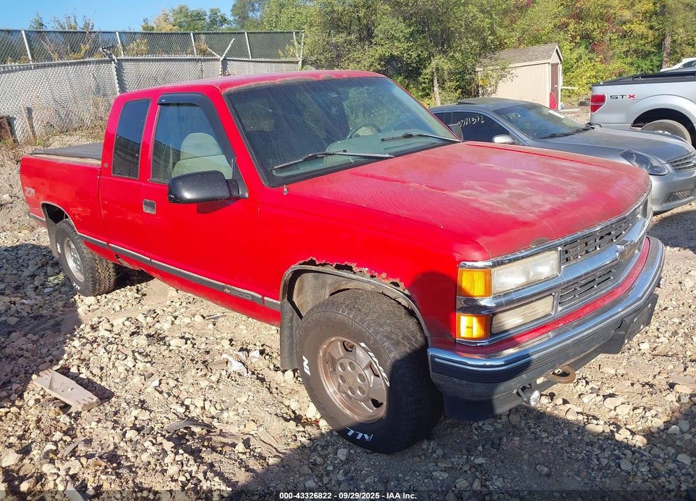 1996 CHEVROLET GMT-400 K1500 VIN: 1GCEK19R2TE235630