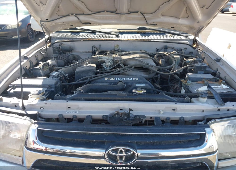 1997 TOYOTA 4RUNNER SR5 V6 LIMITED VIN: JT3HN87RXV0071810